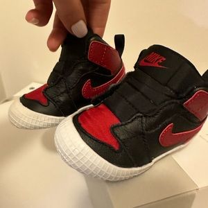 Nike Air Jordan 1 Crib Booty Patent Bred Size 4 Soft Bottom Red worn once